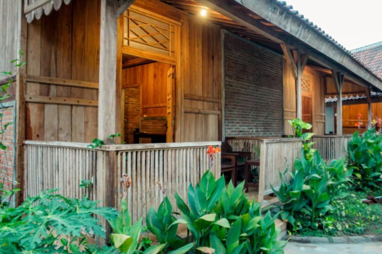 Pinarak Homestay Banyuwangi  Eksteriør billede